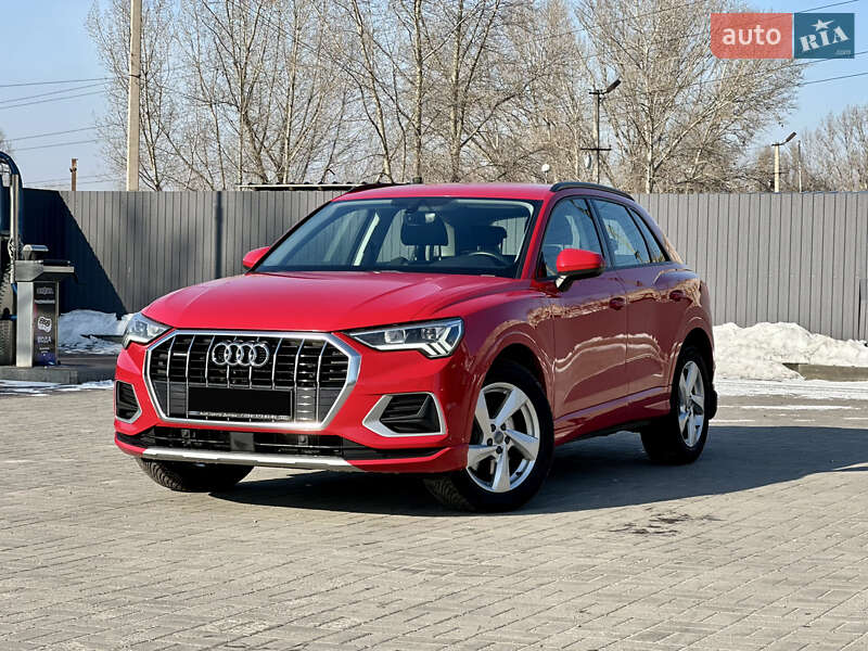 Позашляховик / Кросовер Audi Q3 2020 в Дніпрі фото Позашляховик / Кросовер Audi Q3 2020 в Дніпрі