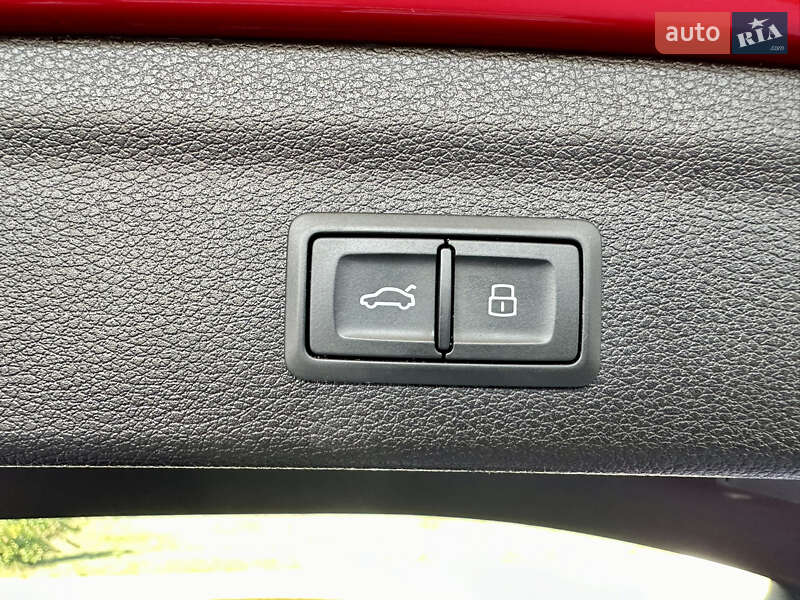 Позашляховик / Кросовер Audi Q3 2020 в Дніпрі фото 21 Позашляховик / Кросовер Audi Q3 2020 в Дніпрі