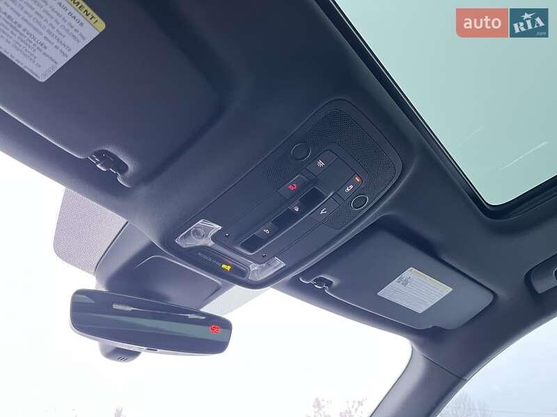 Позашляховик / Кросовер Audi Q3 2021 в Житомирі