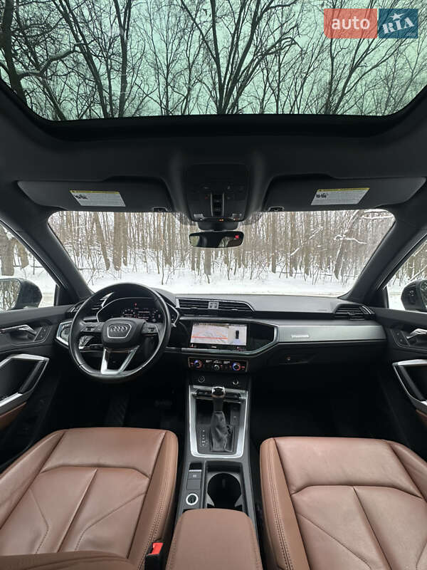 Позашляховик / Кросовер Audi Q3 2023 в Києві фото 36 Позашляховик / Кросовер Audi Q3 2023 в Києві