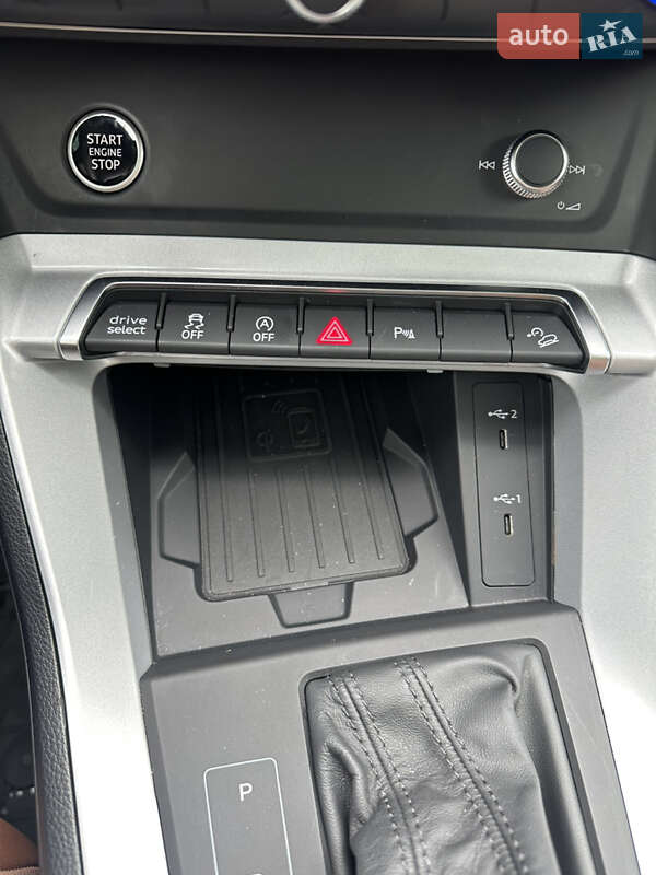 Позашляховик / Кросовер Audi Q3 2023 в Києві фото 53 Позашляховик / Кросовер Audi Q3 2023 в Києві