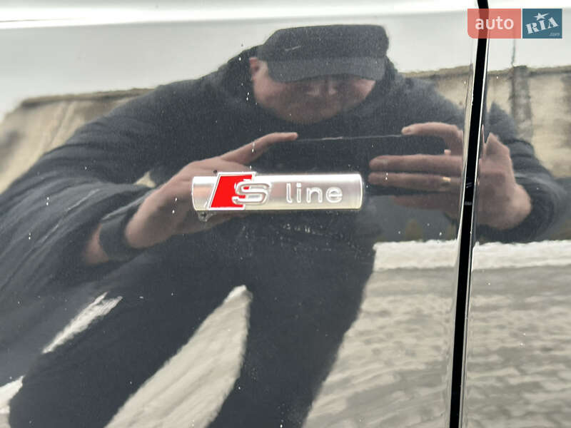 Позашляховик / Кросовер Audi Q3 2016 в Дубні