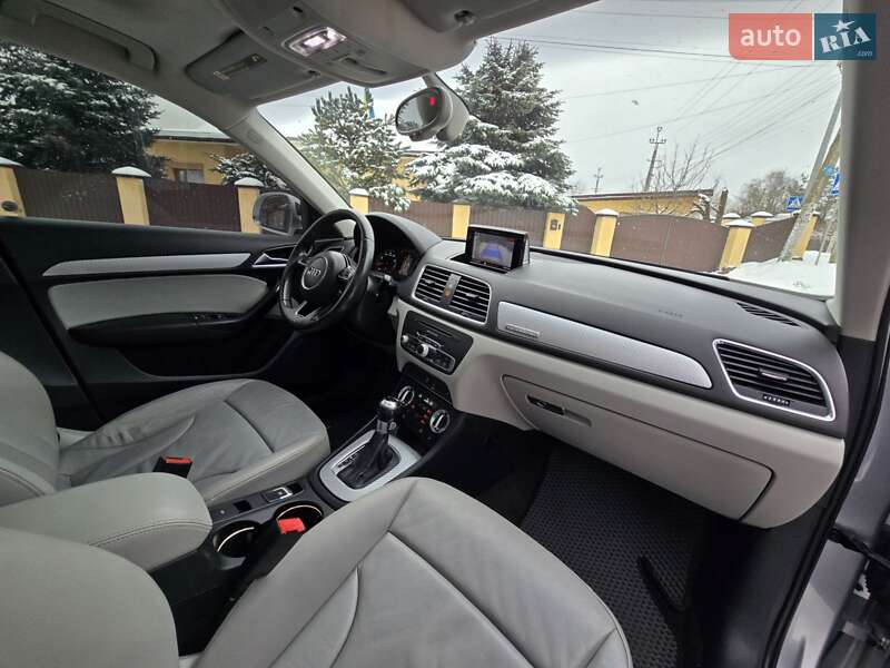 Позашляховик / Кросовер Audi Q3 2014 в Києві