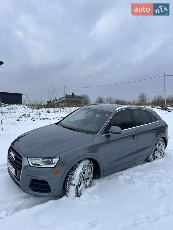 Позашляховик / Кросовер Audi Q3 2015 в Львові фото 8 Позашляховик / Кросовер Audi Q3 2015 в Львові