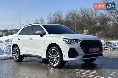 Внедорожник / Кроссовер Audi Q3 2022 в Тернополе
