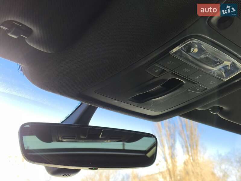 Позашляховик / Кросовер Audi Q3 2018 в Києві фото 26 Позашляховик / Кросовер Audi Q3 2018 в Києві