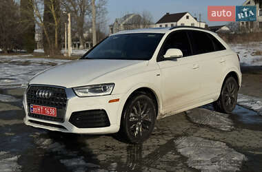Внедорожник / Кроссовер Audi Q3 2017 в Дубно