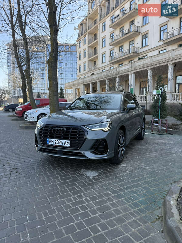 2020 Audi Q3, VIN WA1EECF32M1062424:plate — фото 1 (autoria)