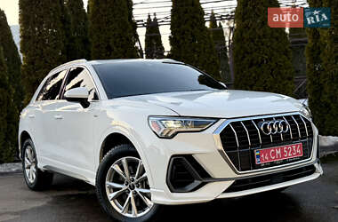 Позашляховик / Кросовер Audi Q3 2023 в Києві