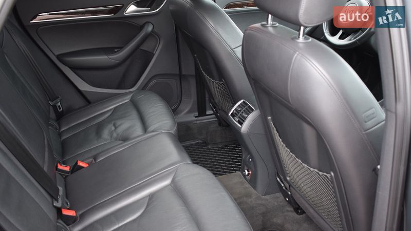 Внедорожник / Кроссовер Audi Q3 2017 в Житомире фото 7 Внедорожник / Кроссовер Audi Q3 2017 в Житомире