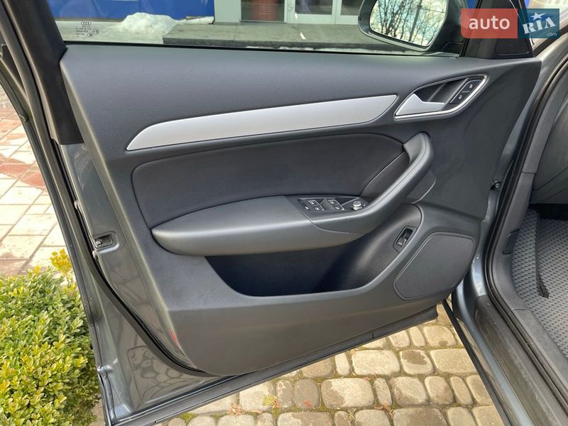 Внедорожник / Кроссовер Audi Q3 2016 в Харькове фото 17 Внедорожник / Кроссовер Audi Q3 2016 в Харькове