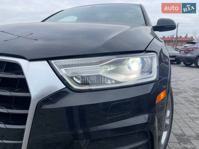 Позашляховик / Кросовер Audi Q3 2016 в Львові