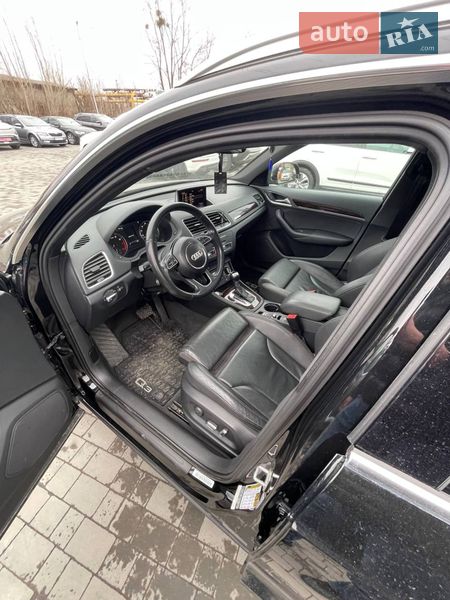 Позашляховик / Кросовер Audi Q3 2016 в Львові