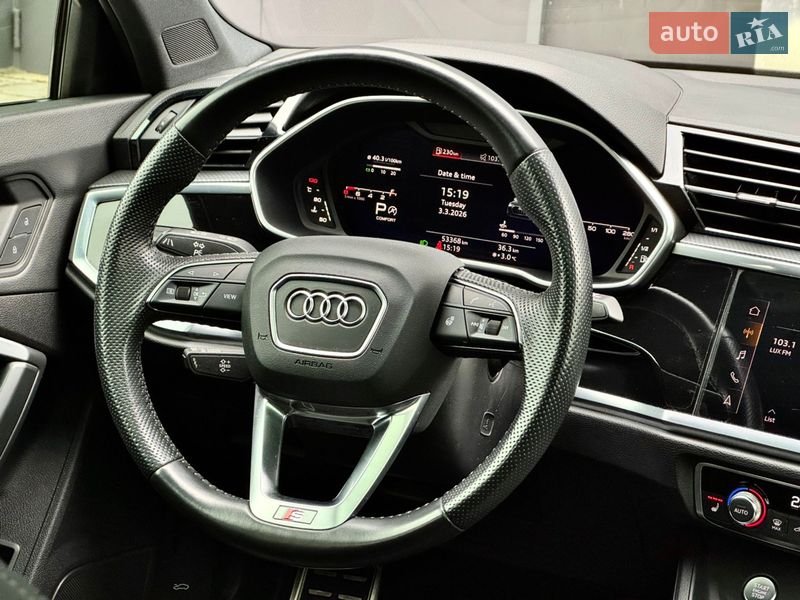 Позашляховик / Кросовер Audi Q3 2020 в Києві