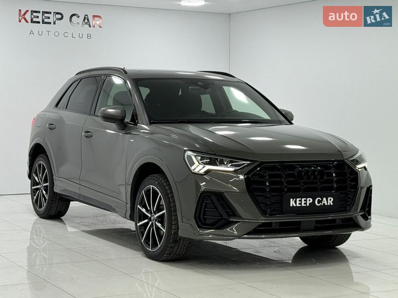 Позашляховик / Кросовер Audi Q3 2020 в Одесі