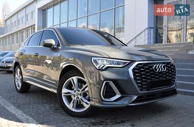 Внедорожник / Кроссовер Audi Q3 2020 в Одессе