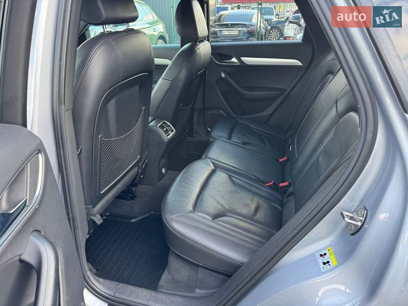 Позашляховик / Кросовер Audi Q3 2016 в Києві