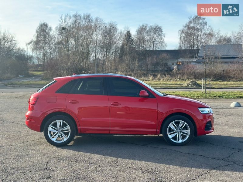 Позашляховик / Кросовер Audi Q3 2017 в Львові