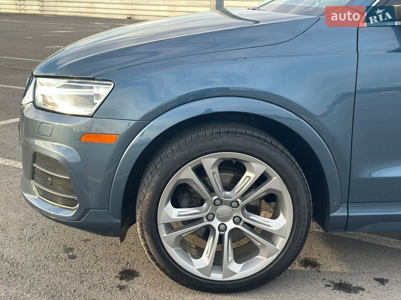 Внедорожник / Кроссовер Audi Q3 2016 в Львове
