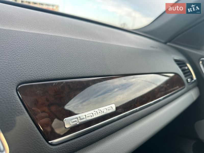 Внедорожник / Кроссовер Audi Q3 2016 в Львове