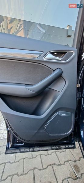 Позашляховик / Кросовер Audi Q3 2015 в Луцьку