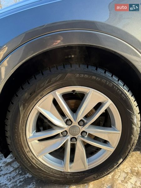 Позашляховик / Кросовер Audi Q3 2018 в Києві