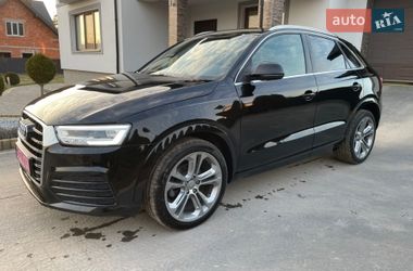 Внедорожник / Кроссовер Audi Q3 2017 в Львове