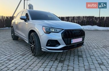 Позашляховик / Кросовер Audi Q3 2020 в Тернополі