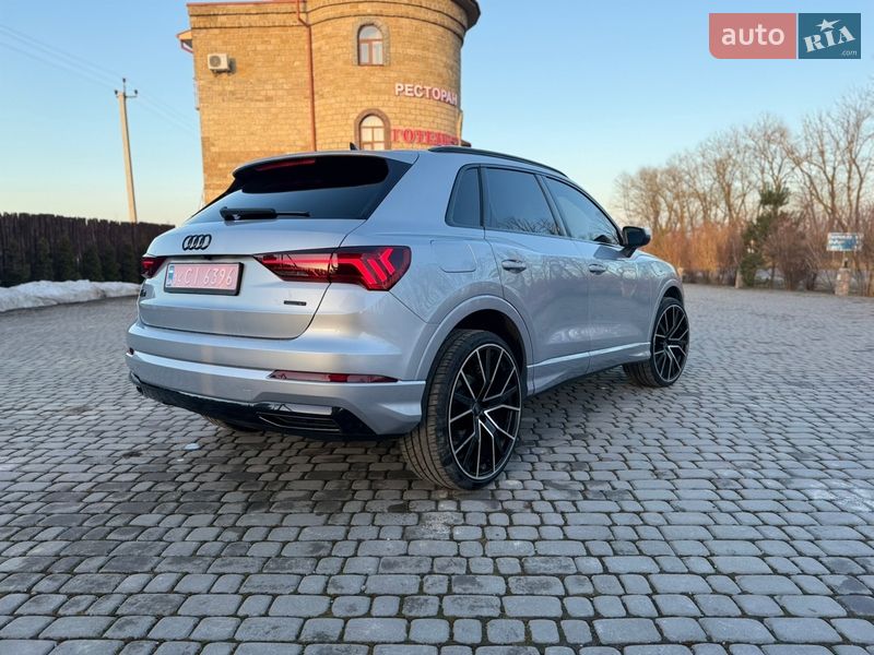 Позашляховик / Кросовер Audi Q3 2020 в Тернополі