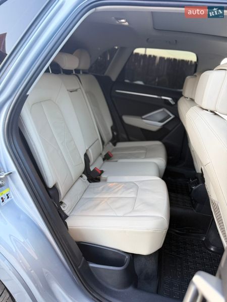Позашляховик / Кросовер Audi Q3 2020 в Тернополі