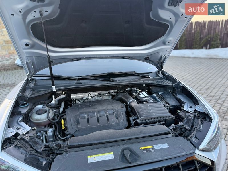 Позашляховик / Кросовер Audi Q3 2020 в Тернополі