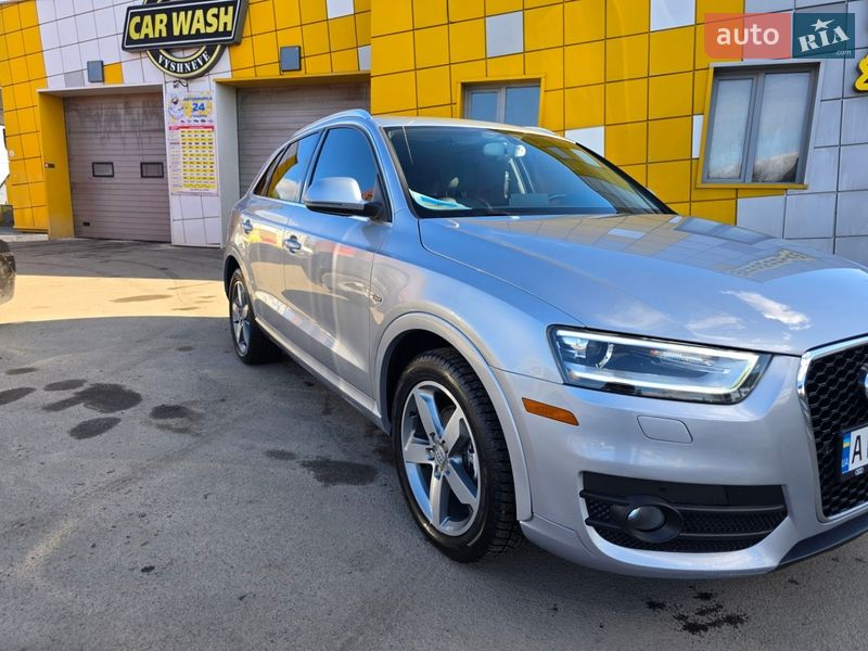 Позашляховик / Кросовер Audi Q3 2015 в Києві