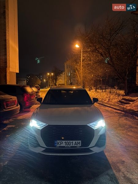 Позашляховик / Кросовер Audi Q3 2024 в Львові