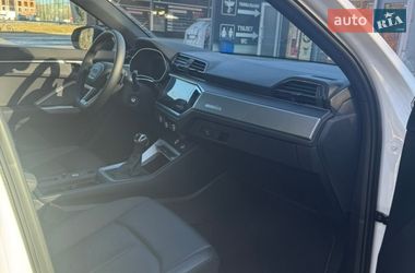 Позашляховик / Кросовер Audi Q3 2024 в Львові фото 15 Позашляховик / Кросовер Audi Q3 2024 в Львові