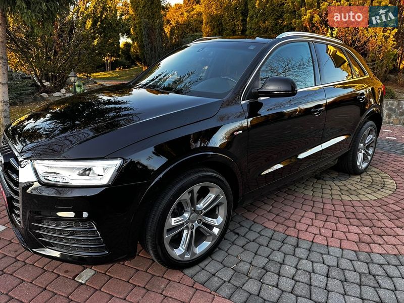 Внедорожник / Кроссовер Audi Q3 2017 в Хусте
