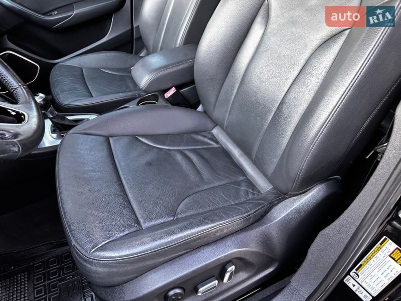 Внедорожник / Кроссовер Audi Q3 2017 в Хусте