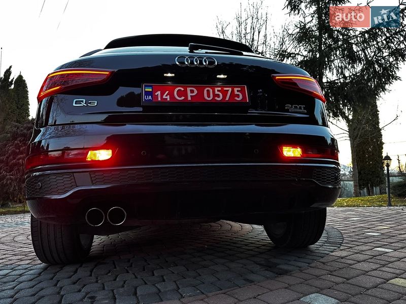 Внедорожник / Кроссовер Audi Q3 2017 в Хусте