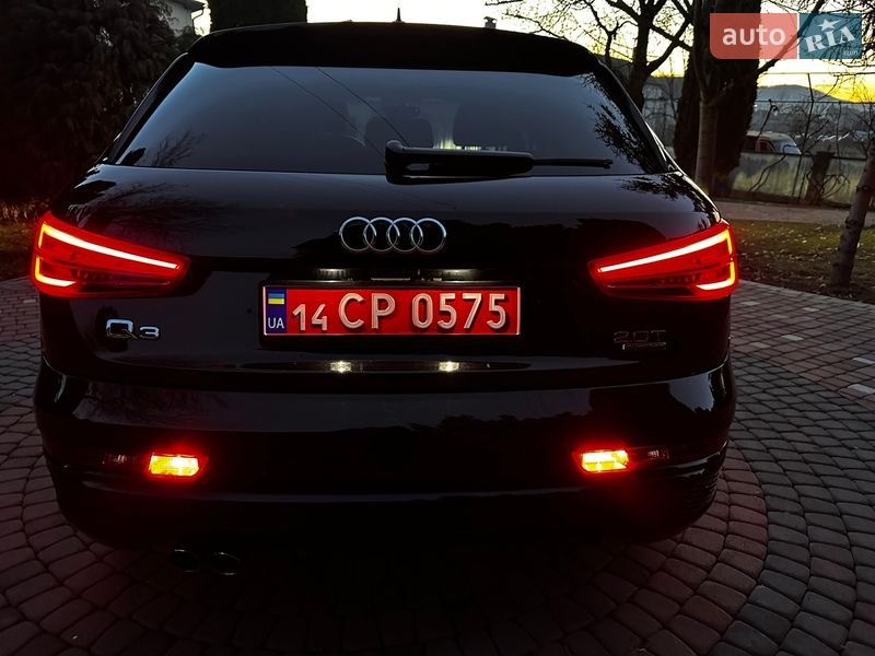 Внедорожник / Кроссовер Audi Q3 2017 в Хусте