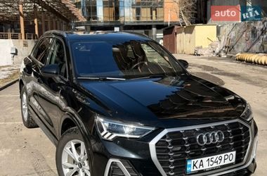 Внедорожник / Кроссовер Audi Q3 2020 в Киеве