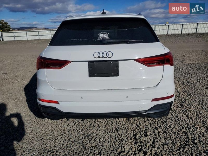 Внедорожник / Кроссовер Audi Q3 2020 в Львове