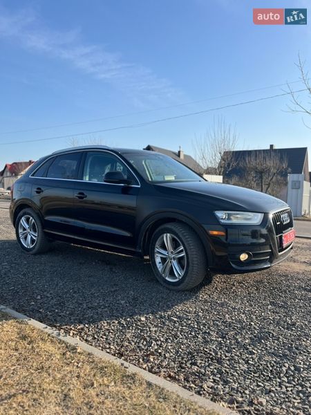 Позашляховик / Кросовер Audi Q3 2014 в Луцьку