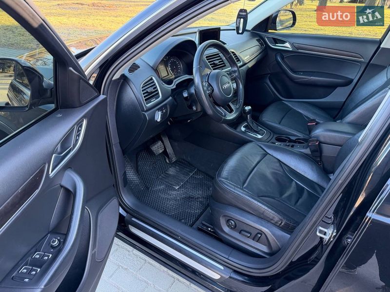 Внедорожник / Кроссовер Audi Q3 2012 в Запорожье