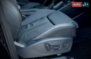 Внедорожник / Кроссовер Audi Q3 2023 в Одессе