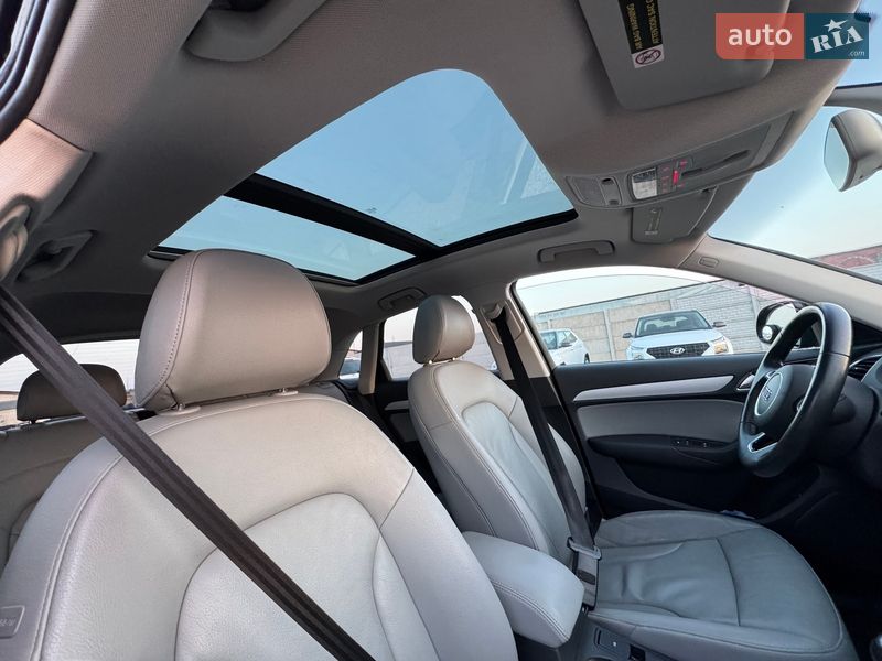 Внедорожник / Кроссовер Audi Q3 2016 в Радивилове