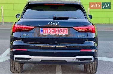 Внедорожник / Кроссовер Audi Q3 2020 в Киеве