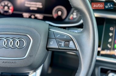 Внедорожник / Кроссовер Audi Q3 2020 в Киеве