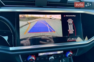 Внедорожник / Кроссовер Audi Q3 2020 в Киеве