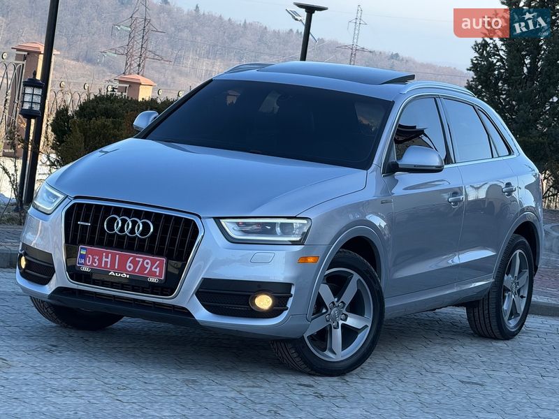 Внедорожник / Кроссовер Audi Q3 2015 в Дрогобыче