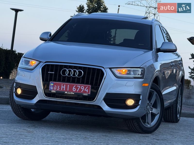 Внедорожник / Кроссовер Audi Q3 2015 в Дрогобыче