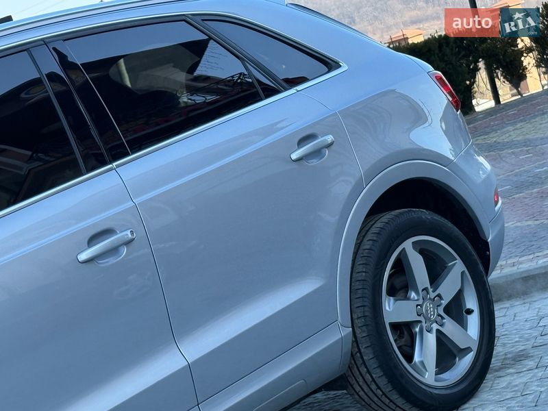 Внедорожник / Кроссовер Audi Q3 2015 в Дрогобыче